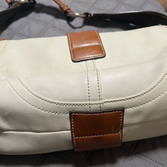 Purse - Picture 2 of 3